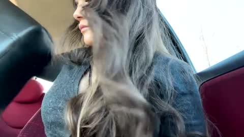 Lissa online show from 02/14/26, 10:01