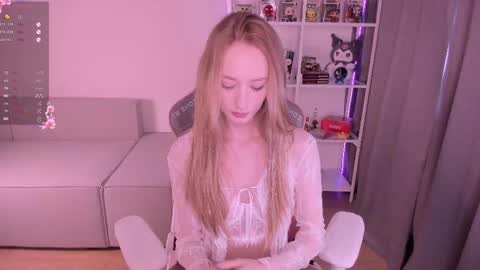 lissa online show from 10/06/25, 01:52