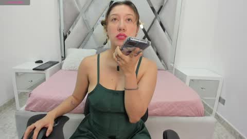 Lissa Kim online show from 12/20/24, 12:38