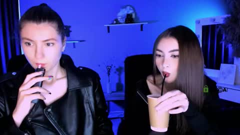 lissa_night online show from 09/24/25, 12:52