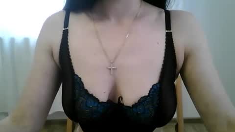 Lissa online show from 10/26/25, 11:16