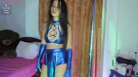 lissa_petitee online show from 02/15/25, 12:37