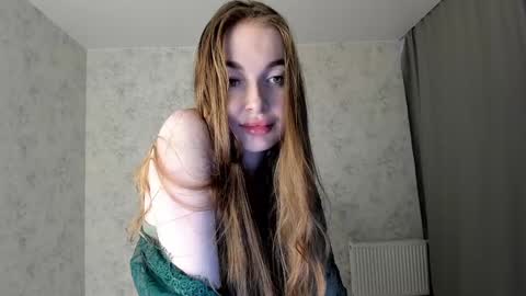 Snapshot of lissacain chatting on 02/03/25, 10:14 Lissa online show from 02/03/25, 10:14