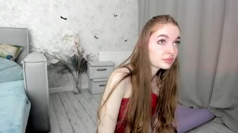 Snapshot of lissacain chatting on 10/23/25, 04:39 Lissa online show from 10/23/25, 04:39