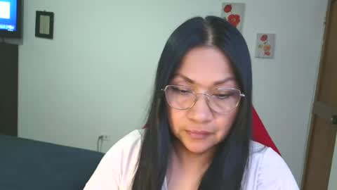 Lissafeethot online show from 06/25/26, 12:32