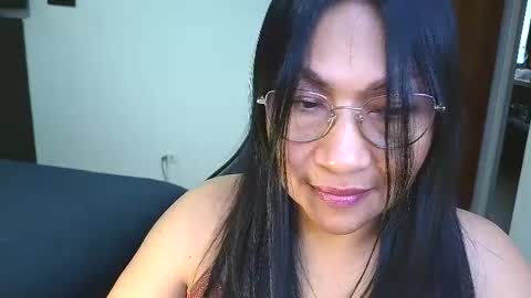Lissafeethot online show from 07/18/26, 10:57