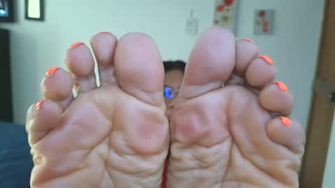Lissafeethot online show from 07/27/26, 07:54
