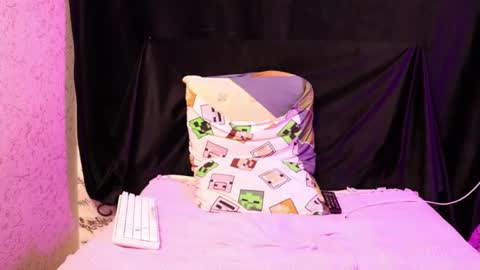 Lissa Ross online show from 01/21/25, 05:41