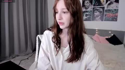 Snapshot of lissameoww chatting on 07/05/26, 04:19 lissameoww online show from 07/05/26, 04:19