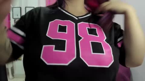 lissa online show from 11/23/25, 09:58