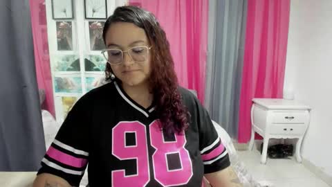 lissa online show from 12/17/25, 09:54