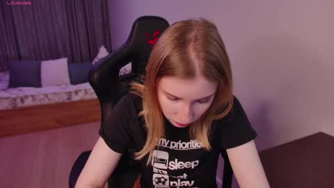 Snapshot of lisshoran chatting on 01/30/25, 09:57 Lissa online show from 01/30/25, 09:57