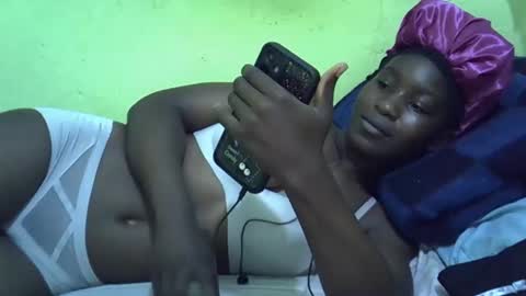 lisssa01 online show from 09/27/25, 09:25