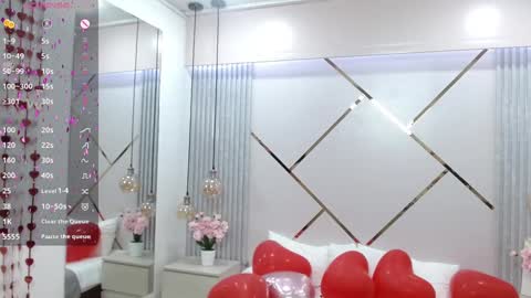 Snapshot of lita_rogers chatting on 01/25/25, 01:19 Lita online show from 01/25/25, 01:19