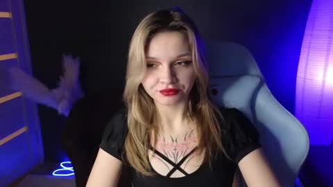 Lena online show from 02/11/25, 10:48