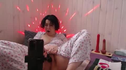 litisialove455 online show from 01/13/26, 07:35