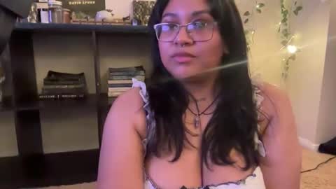 Snapshot of littldeath chatting on 11/02/25, 05:54 littldeath online show from 11/02/25, 05:54