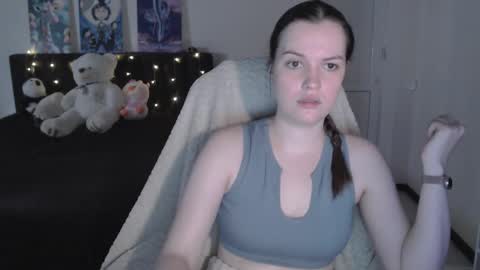 little__flowers online show from 10/15/25, 08:03