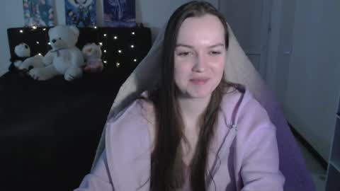 little__flowers online show from 04/20/26, 08:28