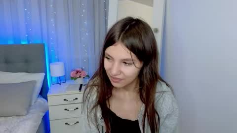    online show from 11/13/25, 12:04