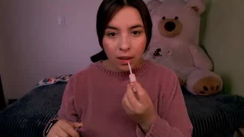Snapshot of little__samantha_ chatting on 07/26/26, 01:18 Samantha. online show from 07/26/26, 01:18