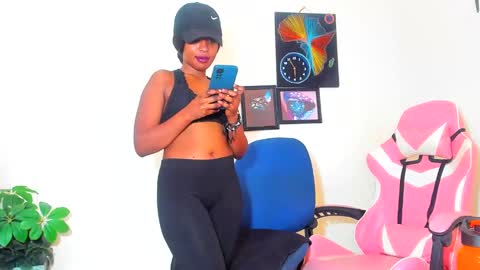 little_africa online show from 02/10/25, 01:11