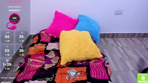 Snapshot of little_angely chatting on 12/16/24, 09:14 Angely online show from 12/16/24, 09:14