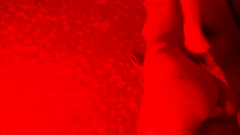 Snapshot of little_aphrodite2 chatting on 12/27/24, 02:47 Aliciaparaisss online show from 12/27/24, 02:47