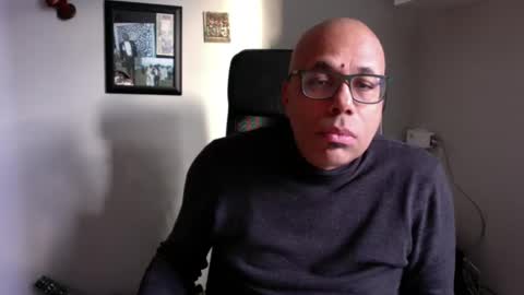 Snapshot of little_buddha chatting on 01/06/25, 02:36 Pure Black Power online show from 01/06/25, 02:36