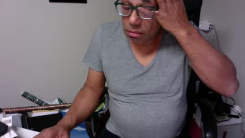 Snapshot of little_buddha chatting on 01/12/25, 08:57 Pure Black Power online show from 01/12/25, 08:57