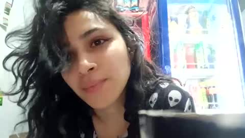 Snapshot of little_doll25 chatting on 12/25/24, 11:20 Succubus Blue online show from 12/25/24, 11:20