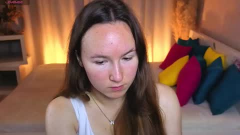 Snapshot of little_doll_meow chatting on 09/09/25, 02:55 Alexandra online show from 09/09/25, 02:55