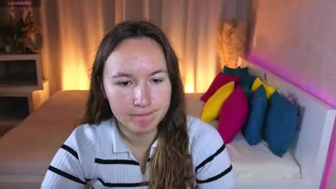Snapshot of little_doll_meow chatting on 09/11/25, 03:06 Alexandra online show from 09/11/25, 03:06