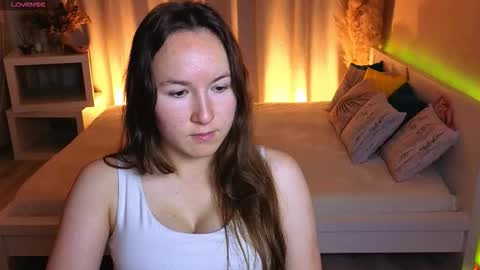 Snapshot of little_doll_meow chatting on 10/08/25, 02:53 Alexandra online show from 10/08/25, 02:53