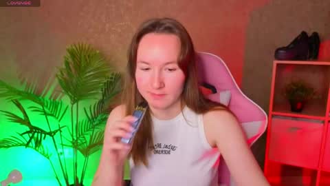 Alexandra online show from 04/22/26, 02:03