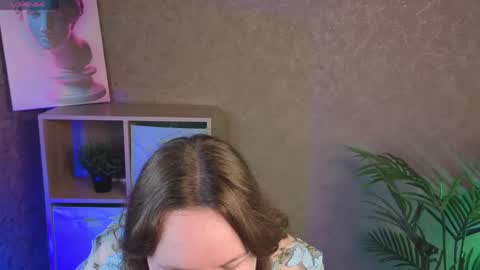 Snapshot of little_doll_meow chatting on 06/05/26, 03:13 Alexandra online show from 06/05/26, 03:13