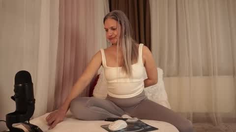 little_heart_andreea online show from 01/18/26, 11:19