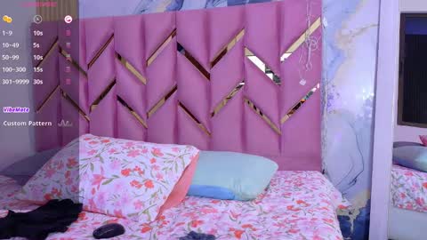 kayla  Instagram kayla 71082 online show from 09/12/25, 03:17