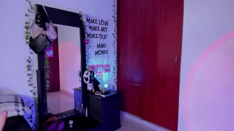 kayla  Instagram kayla 71082 online show from 03/30/26, 11:06