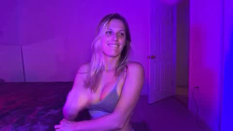 little lies online show from 01/08/26, 02:25