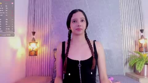 Snapshot of little_melody1 chatting on 06/10/26, 12:15 little_melody1 online show from 06/10/26, 12:15