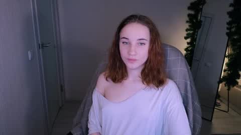 Snapshot of little_pretty_woman chatting on 02/26/25, 08:54 little_pretty_woman online show from 02/26/25, 08:54