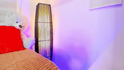 Eva online show from 01/12/26, 07:52