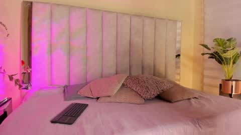 Eva online show from 02/22/26, 05:44