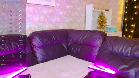 little_rockk online show from 11/28/25, 05:21