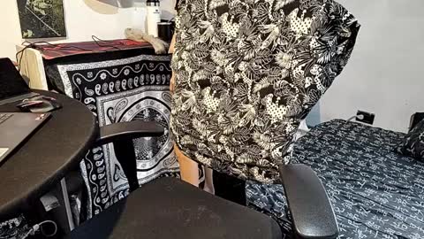 little_savage online show from 04/02/26, 06:27