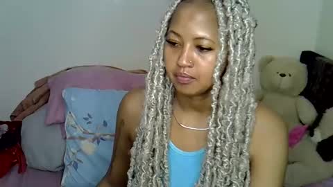 little_steph online show from 06/05/26, 10:21