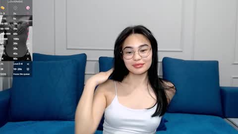 Snapshot of little_v1rgin_angel chatting on 03/02/25, 05:14 Kwan online show from 03/02/25, 05:14