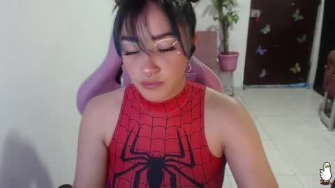 Daniela online show from 10/28/25, 09:28