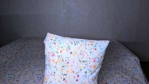 Snapshot of littleashleyy chatting on 12/21/24, 06:02 littleashleyy online show from 12/21/24, 06:02